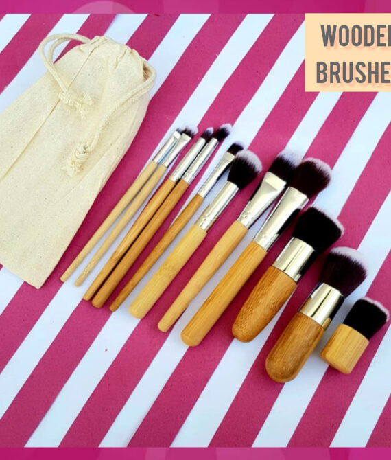 Wooden Brushes Makeup with White Pouch 11Pcs