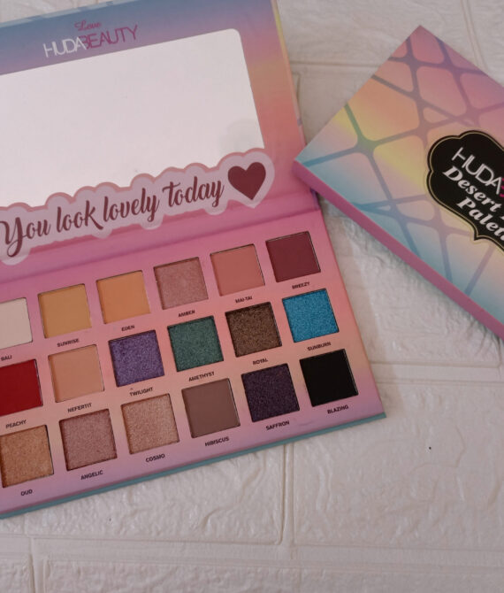 Huda Beauty Desert Dusk Palette