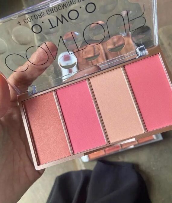 O.TWO.O Grooming Contour and Blush Palette