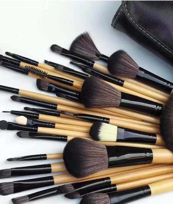 Bobbi Brown Inspired 32 Pcs Complete Multifunction Brush Set