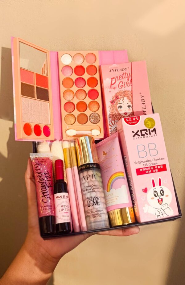 Pretty Girl Makeup Essentials Deal