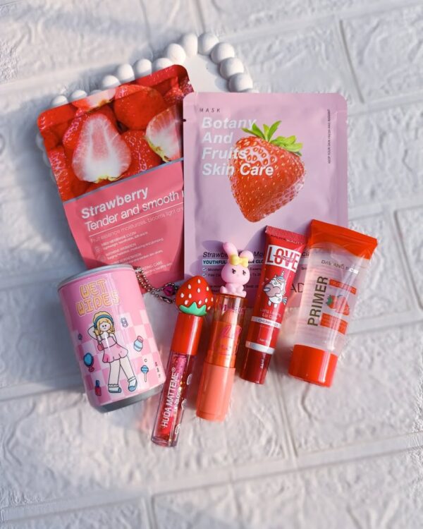 Strawberry Girl Winter Deal of 7 - Image 2